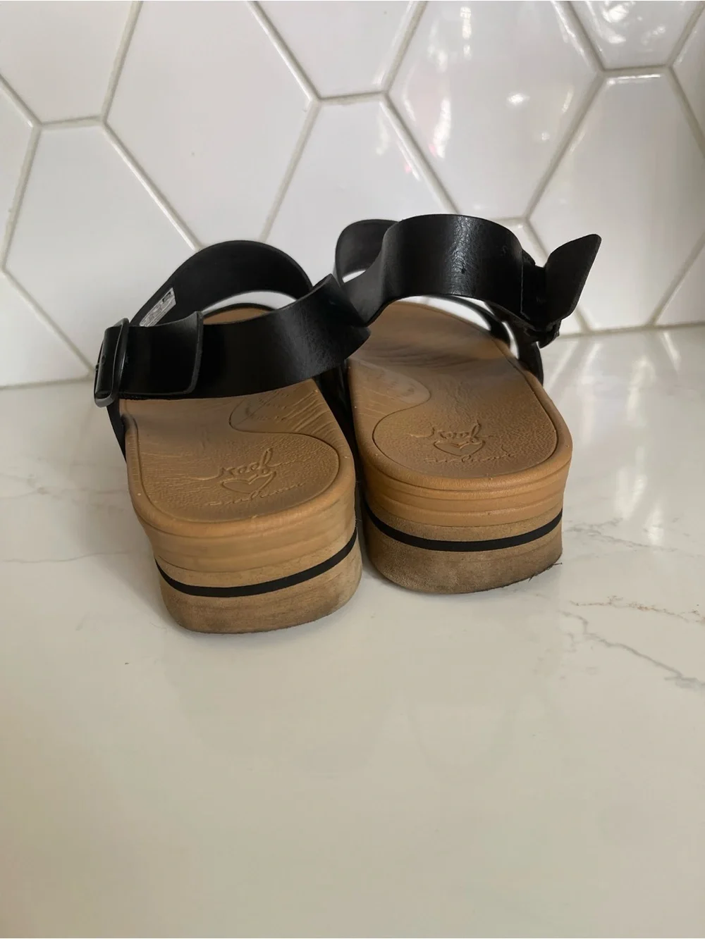 Reef Men's Black Strap Sandals with Brown Footbed